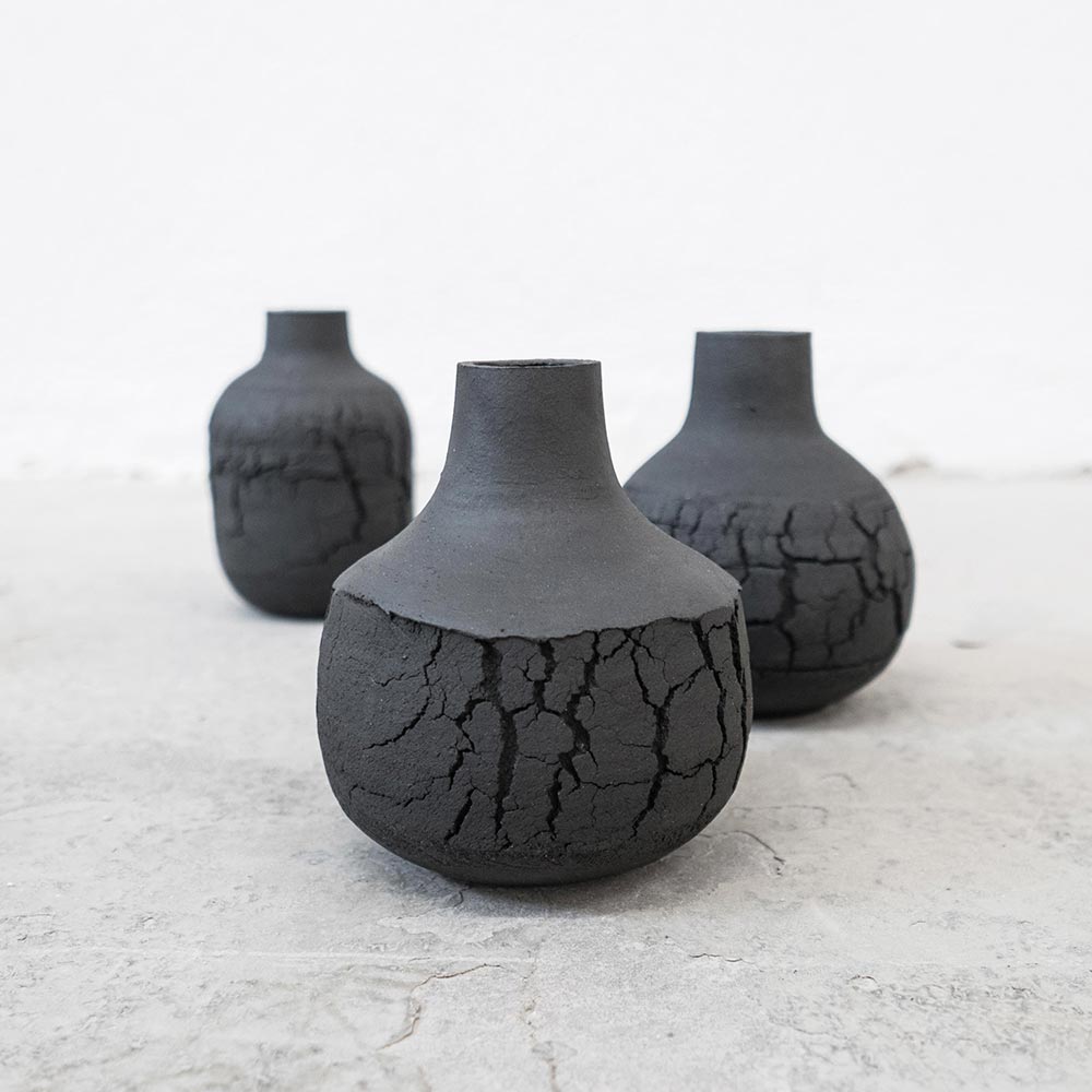 Yvette Hoffmann Design studio edition ceramic series Elements of Dry Earth