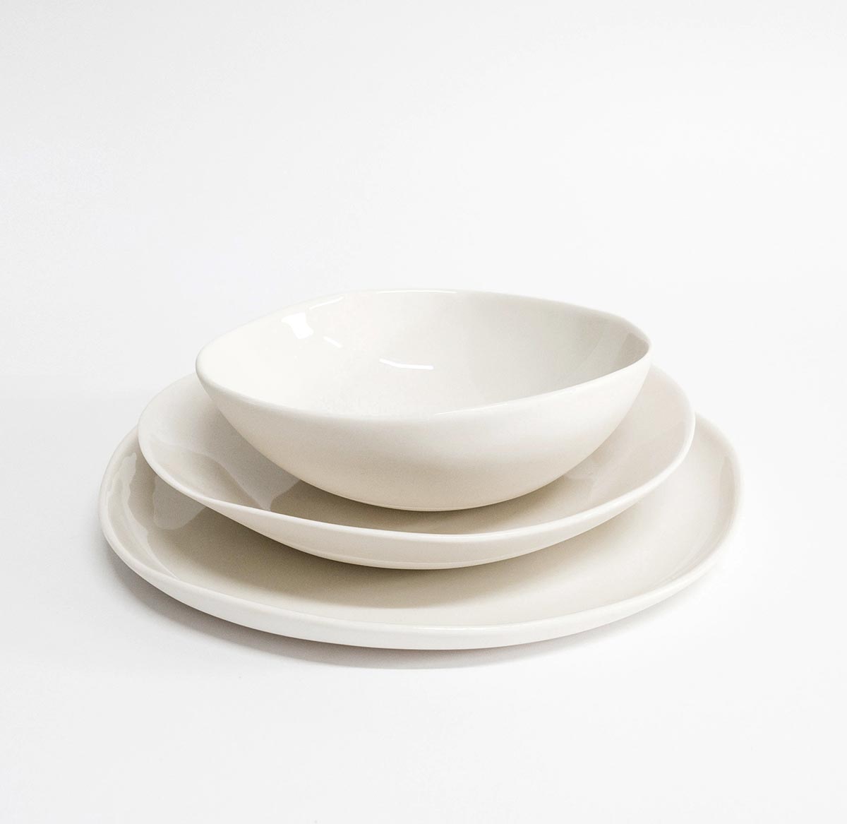Yvette Hoffmann Design Studio series porcelain tableware Simple White