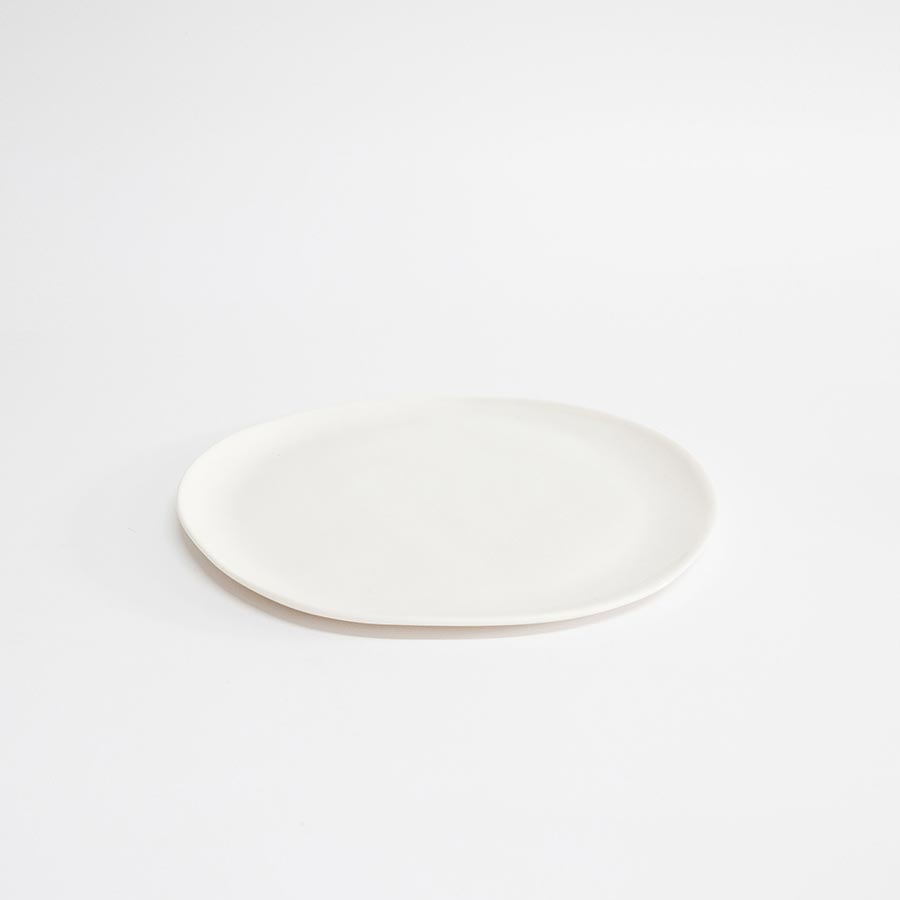 Yvette Hoffmann Design Studio series porcelain tableware Simple White